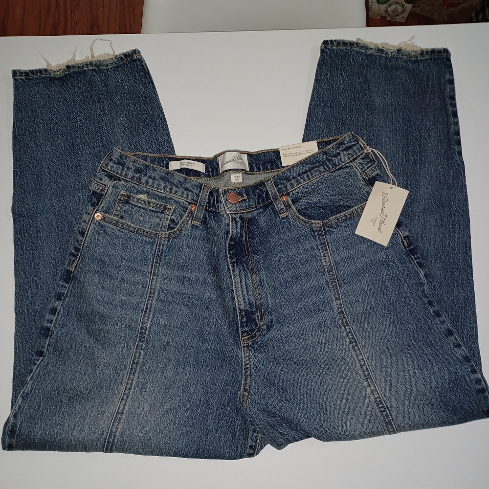 Universal Thread Straight Jeans New size 14